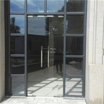 南京電子工廠廠房系統防火門窗安裝